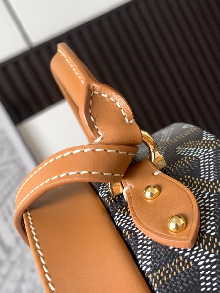  Handbags Goyard Alto 8038  size:16.5*7*18 cm