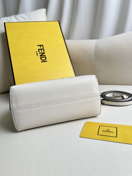 handbags FENDI 8BS067 size:20.5*12*9cm