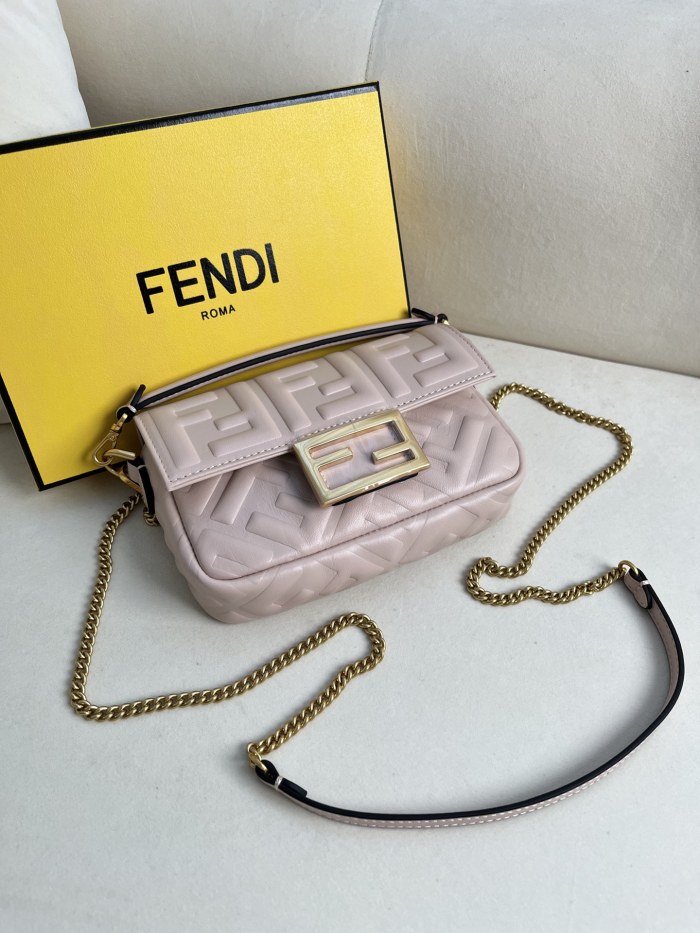 handbags FENDI 212 size:19*11.5*4cm