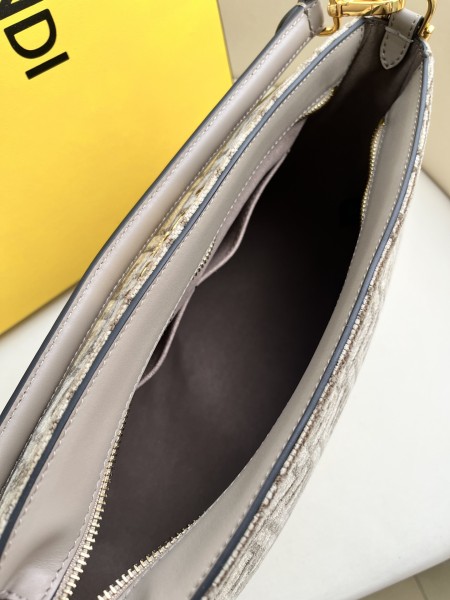 handbags FENDI 014 size:23.5*36*14cm