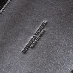  Handbags Bottega Veneta BvWallace 7748# size:22x13x9.5 cm