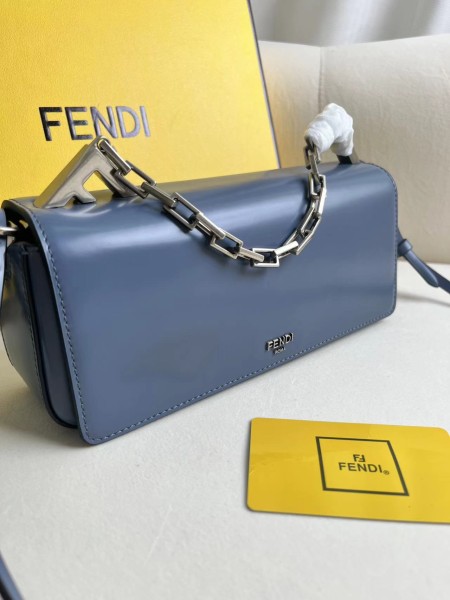 handbags FENDI 8605 size:23*13*7cm