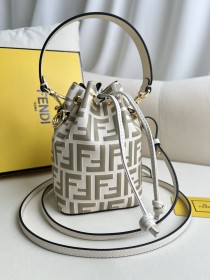 handbags FENDI 226 size:12*18*10cm