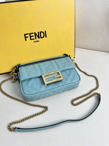 handbags FENDI 212 size:19*11.5*4cm