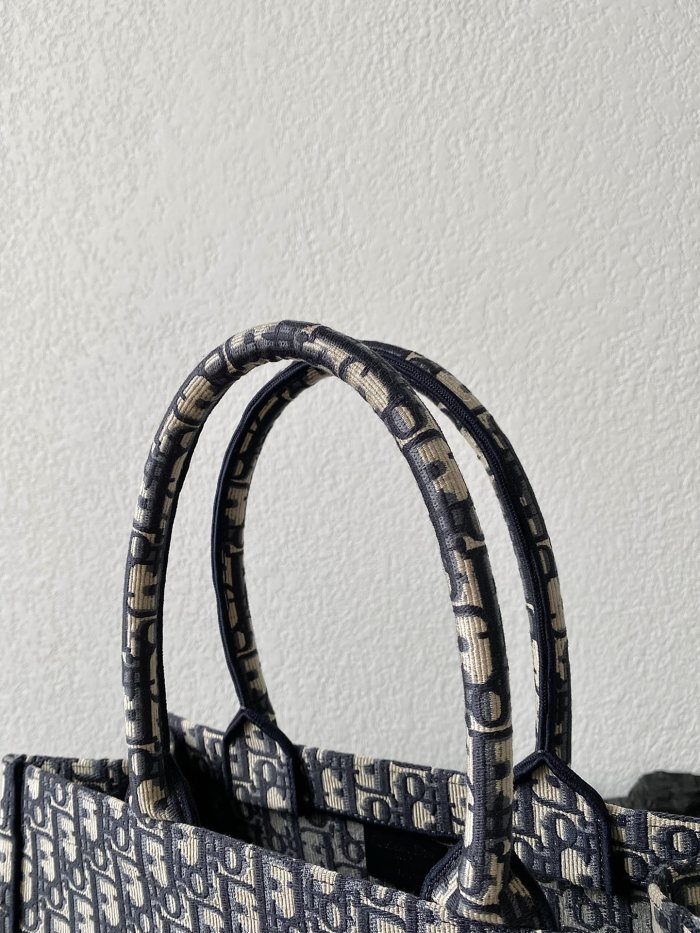 Dior Booktote Oblique Handmade Embroidery Blue M1296ZRIW-M928 Medium size 36*16.5*27.5cm