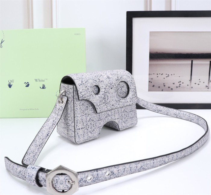 handbags OFF-White 579（6885970）size:22*16*8cm