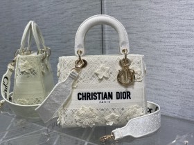  Handbags Lady Dior 6605 size：24 cm