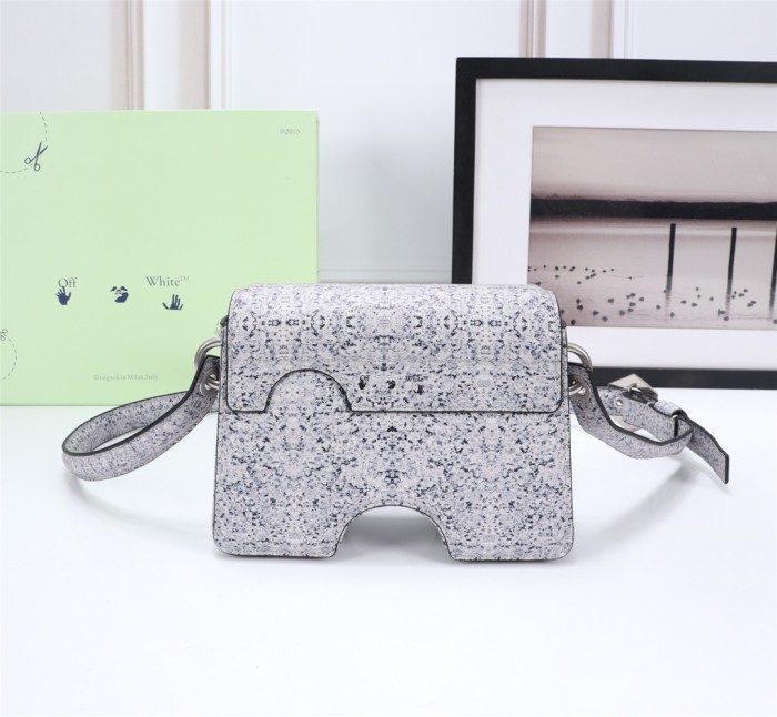 handbags OFF-White 579（6885970）size:22*16*8cm