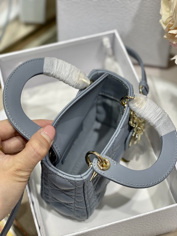  Handbags Dior  ʟᴀᴅʏ Mɪᴄʀᴏ Bᴀɢ 6601 size:12*10*5 cm