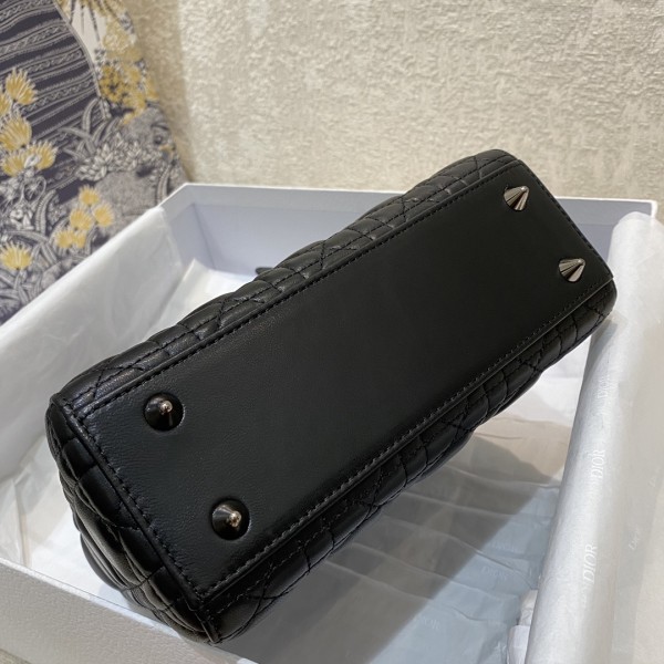  Handbags Lady Dior 6604 size：20 cm