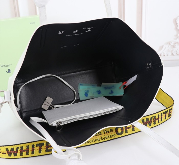 handbags OFF-White 577（7550960）size:34*26*14cm