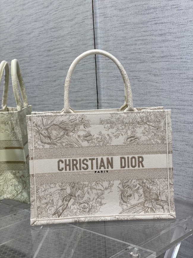 Handbags Dior Book Tote 8001 size:36*18*28 cm