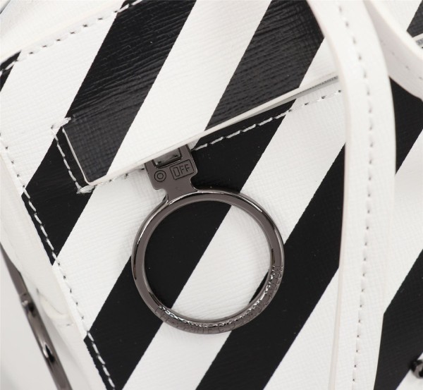 handbags OFF-White 574（5663870）size:19*24*13cm