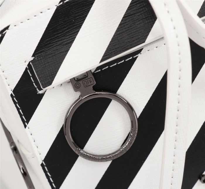 handbags OFF-White 574（5663870）size:19*24*13cm