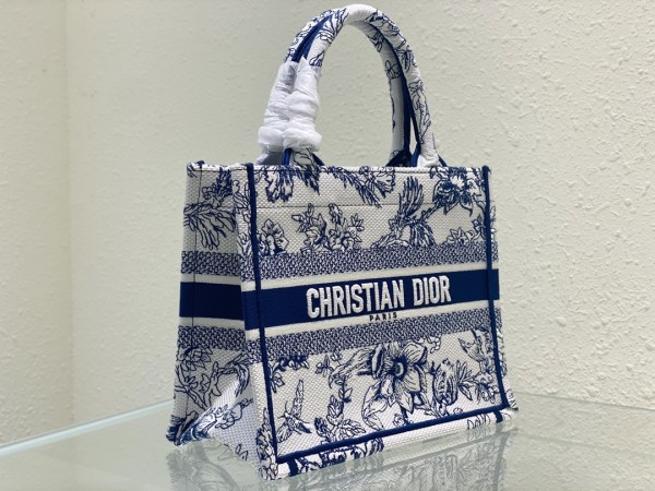  Handbags Dior Book Tote 8001 size:41 cm