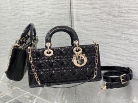  Handbags Dior 9250 size：26*6*14 cm