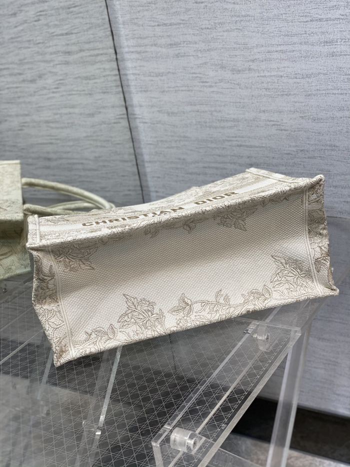  Handbags Dior Book Tote 8001 size:36*18*28 cm