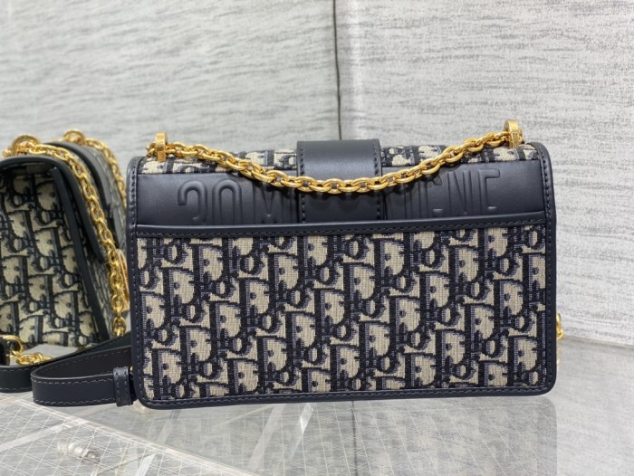  Handbags 𝐃!𝐨𝐫 𝐌𝐨𝐧𝐭𝐚𝐢𝐠𝐧𝐞 9208 size：25x16.5x8