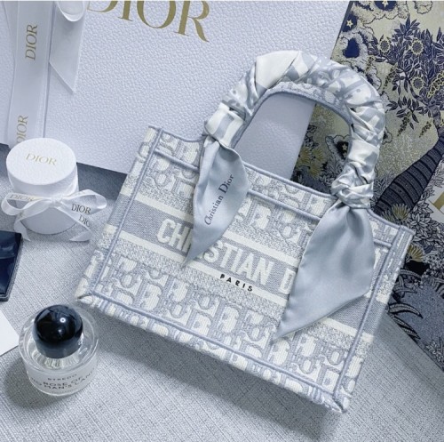  Handbags Dior Book mini Tote 8001