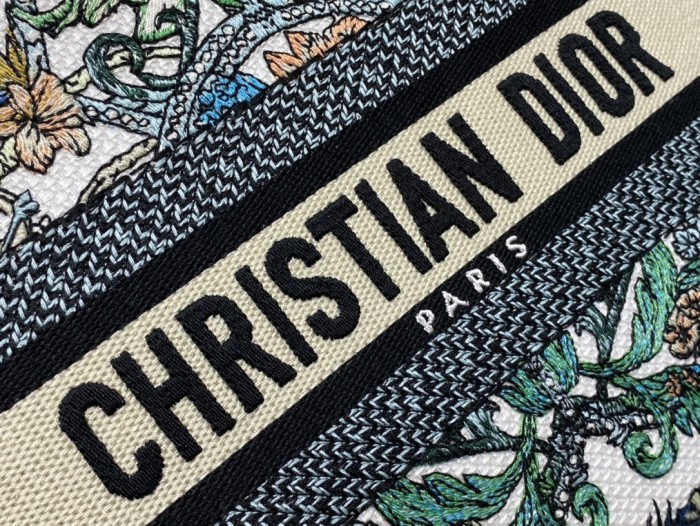  Handbags Lady Dior 6605 size：24 cm