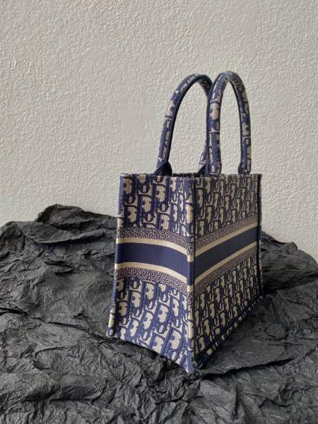  Handbags Dior Book Tote 8001 size:26.5*21*14 cm
