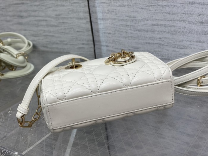  Handbags Dior 9230 size：16*5.5*10 cm