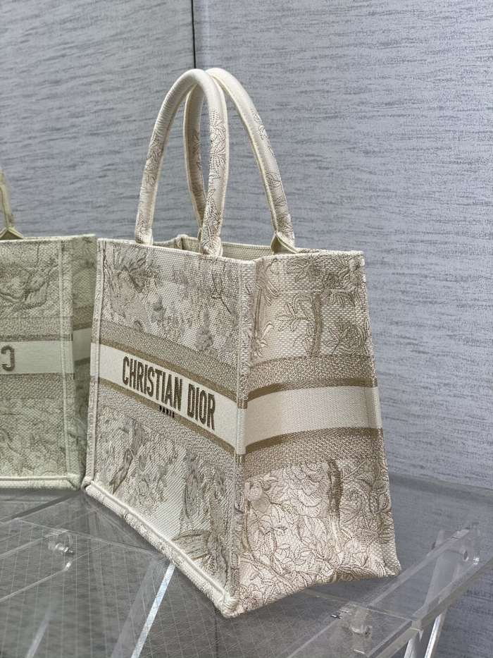  Handbags Dior Book Tote 8001 size:36*18*28 cm