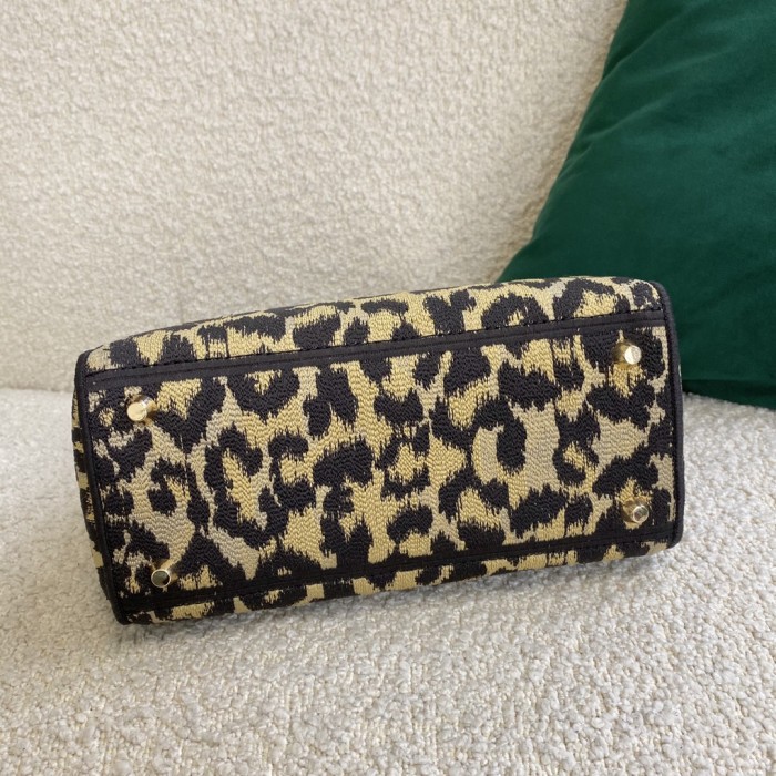  Handbags Lady Dior 6605 size：24*20*11 cm