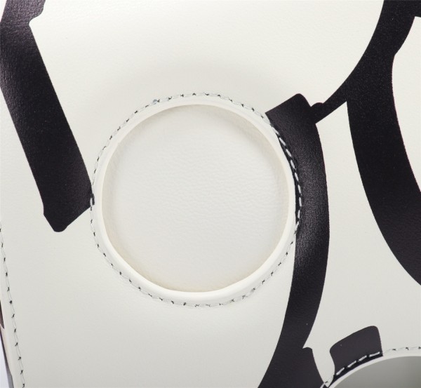 handbags OFF-White 556（6558790）size:20*15*7cm