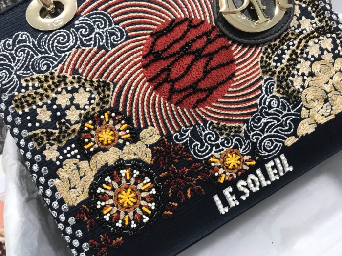  Handbags Lady Dior Mo565 size:24*20*11 cm