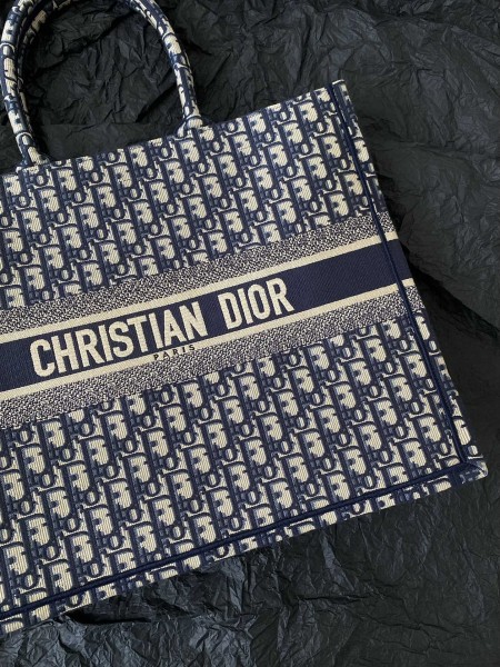  Handbags Dior Book Tote 8001 size:41.5*35*18 cm
