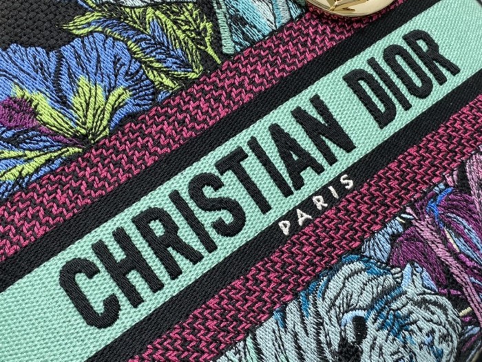  Handbags Lady Dior 6605 size：24 cm