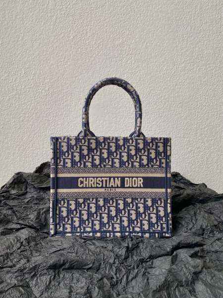 Handbags Dior Book Tote 8001 size:26.5*21*14 cm