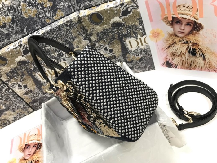  Handbags Lady Dior Mo565 size:24*20*11 cm