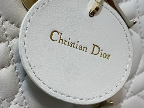  Handbags Dior 9240 size：22*6*12 cm