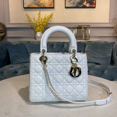  Handbags Lady Dior 6605 size：24*20*11 cm