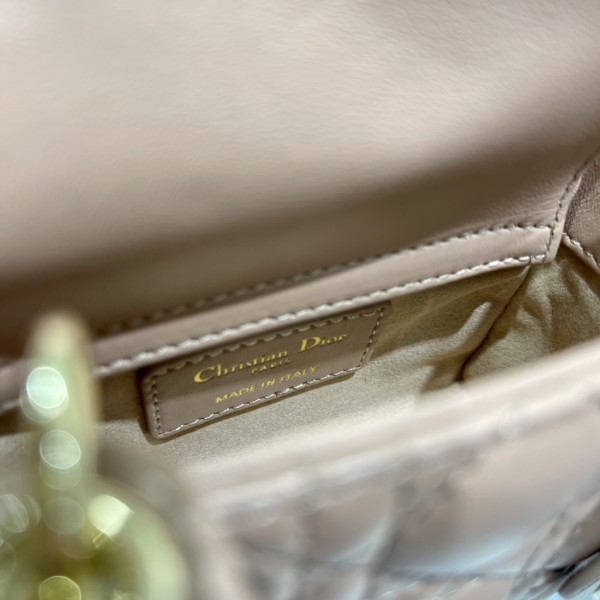  Handbags Dior  ʟᴀᴅʏ Mɪᴄʀᴏ Bᴀɢ 6601 size:12*10*5 cm