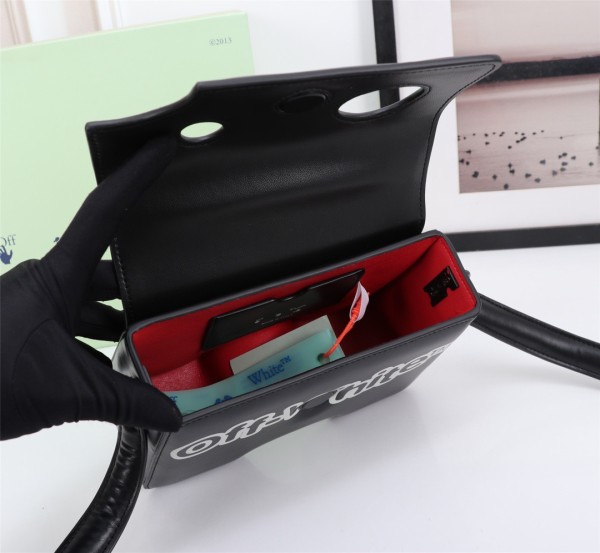 handbags OFF-White 579（6885970）size:22*16*8cm