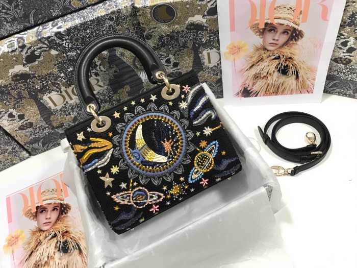  Handbags Lady Dior Mo565 size:24*20*11 cm