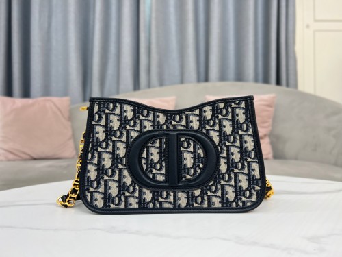  Handbags Dior CD SIGNATURE HOBO S2213UTZQ_M928 size：23.5 x 14.5 x 6