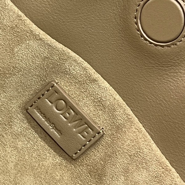  Handbags LOEWE 10856 size:30.5*24.5*10*5 cm