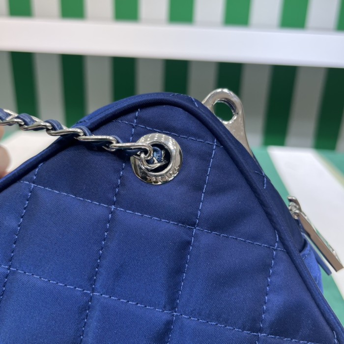  Handbags Prada 1BH910 size:21.5*15*6 cm