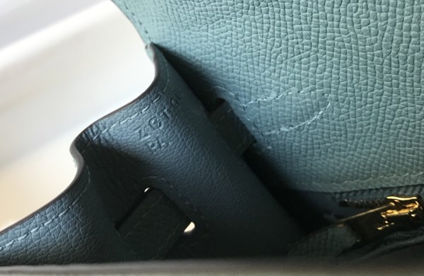  Handbags 𝑬𝒑𝒔𝒐𝒎 𝑲𝒆𝒍𝒍𝒚 . size:25 cm