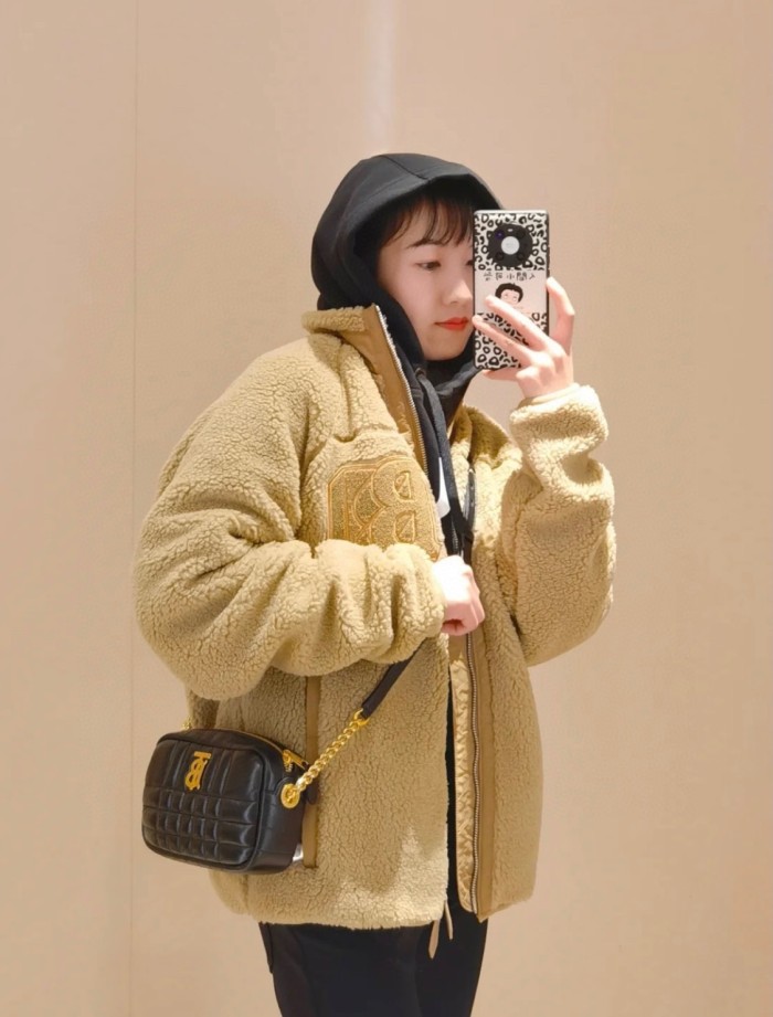  Clothes Burberry 531