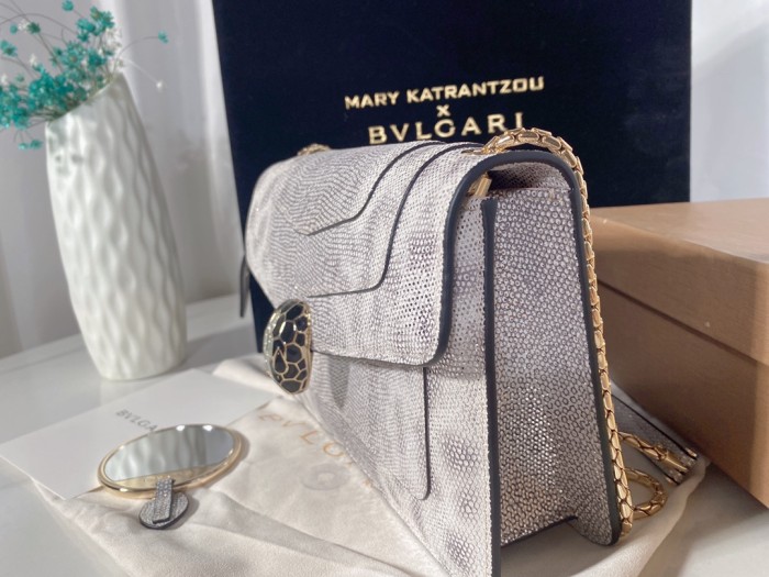  Handbags Bvlgari 381029880 size:22*13*5 cm