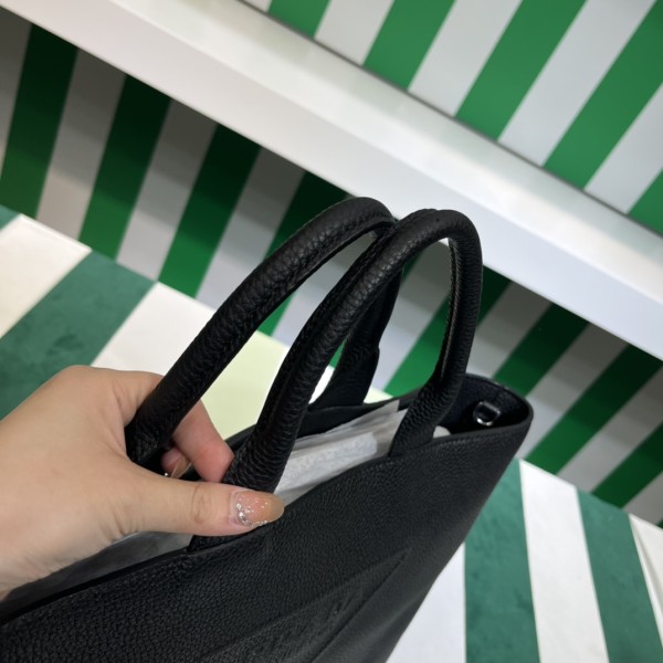  Handbags Prada 2VG109 size:35*14*39 cm