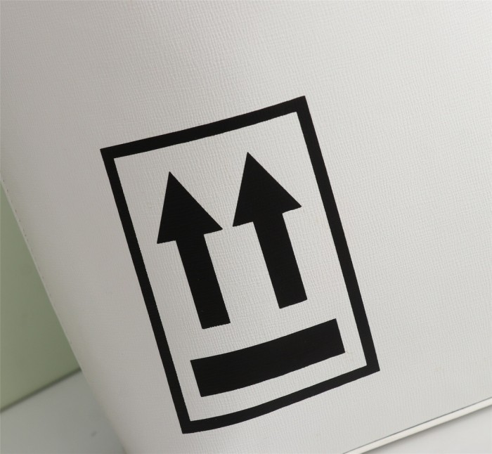 handbags OFF-White 531（4337650）size:28*29*10.5cm