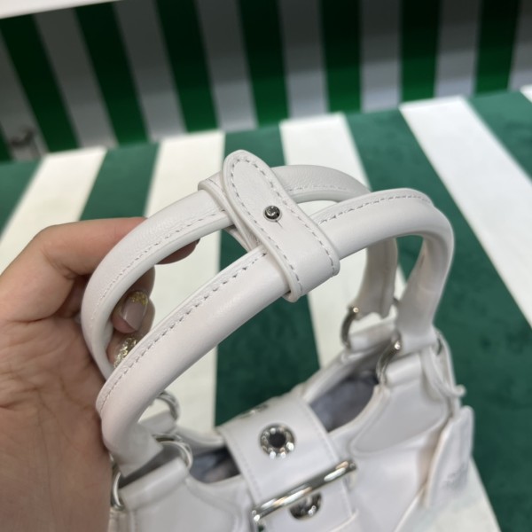  Handbags Prada PRADA PASSAVELA  1BA381 size:23x16x9 cm