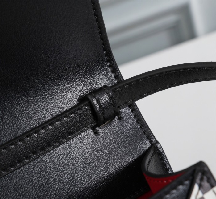 handbags OFF-White 519（5335870）size:22*14*7cm