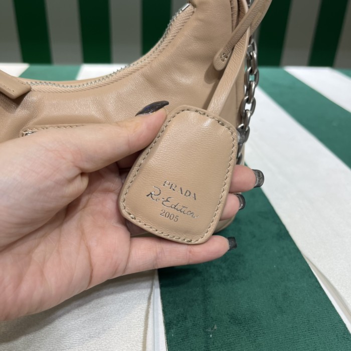  Handbags Prada 1BH240 size:22*12*6 cm
